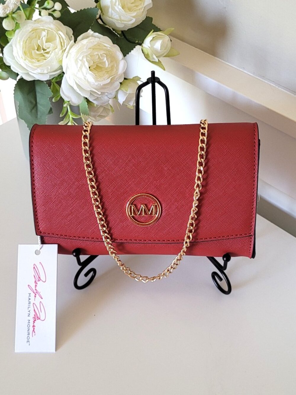 Marilyn Monroe Lipstick Red Clutch Purse - Picture 3 of 4